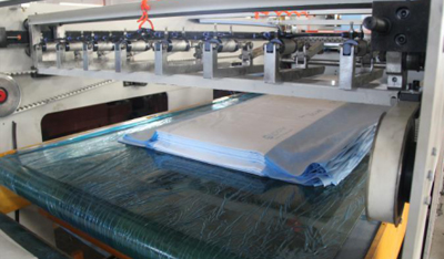 全自動(dòng)橫切機(jī)-輸送帶，成品整理，折射光電